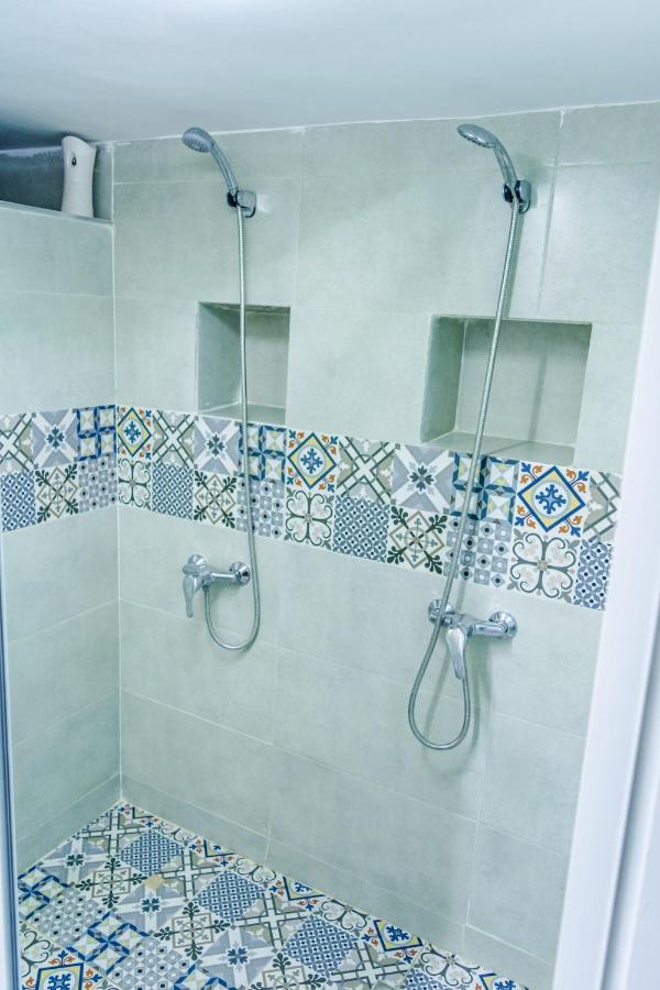 Sendis Dar Hostel Fez Buitenkant foto
