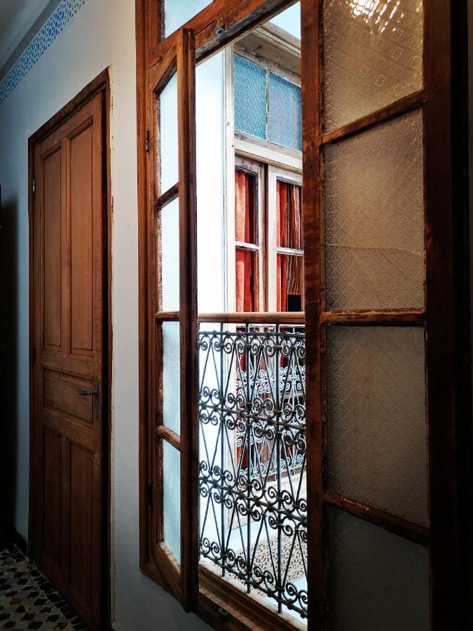 Sendis Dar Hostel Fez Buitenkant foto