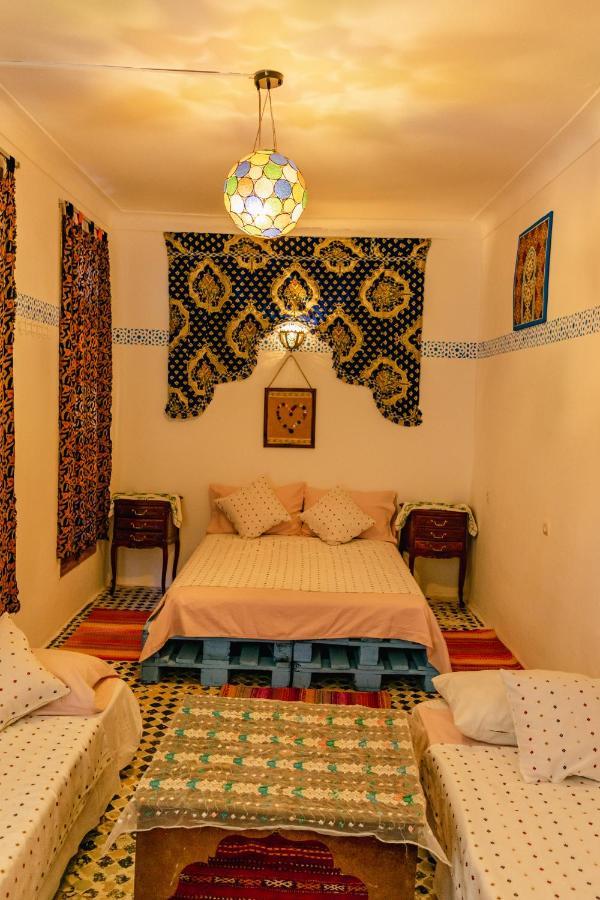 Sendis Dar Hostel Fez Buitenkant foto