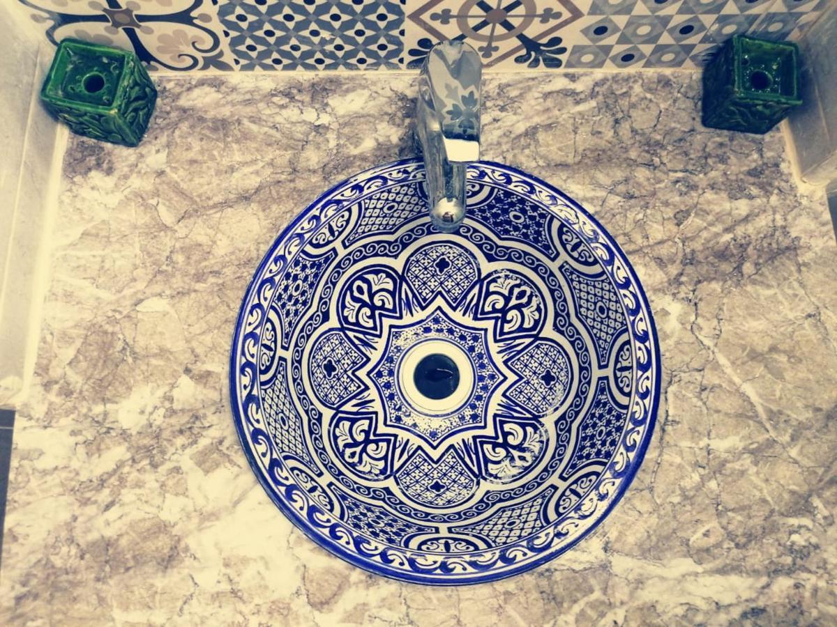Sendis Dar Hostel Fez Buitenkant foto