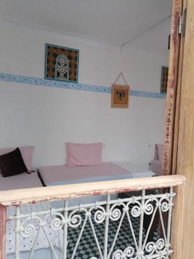 Sendis Dar Hostel Fez Buitenkant foto