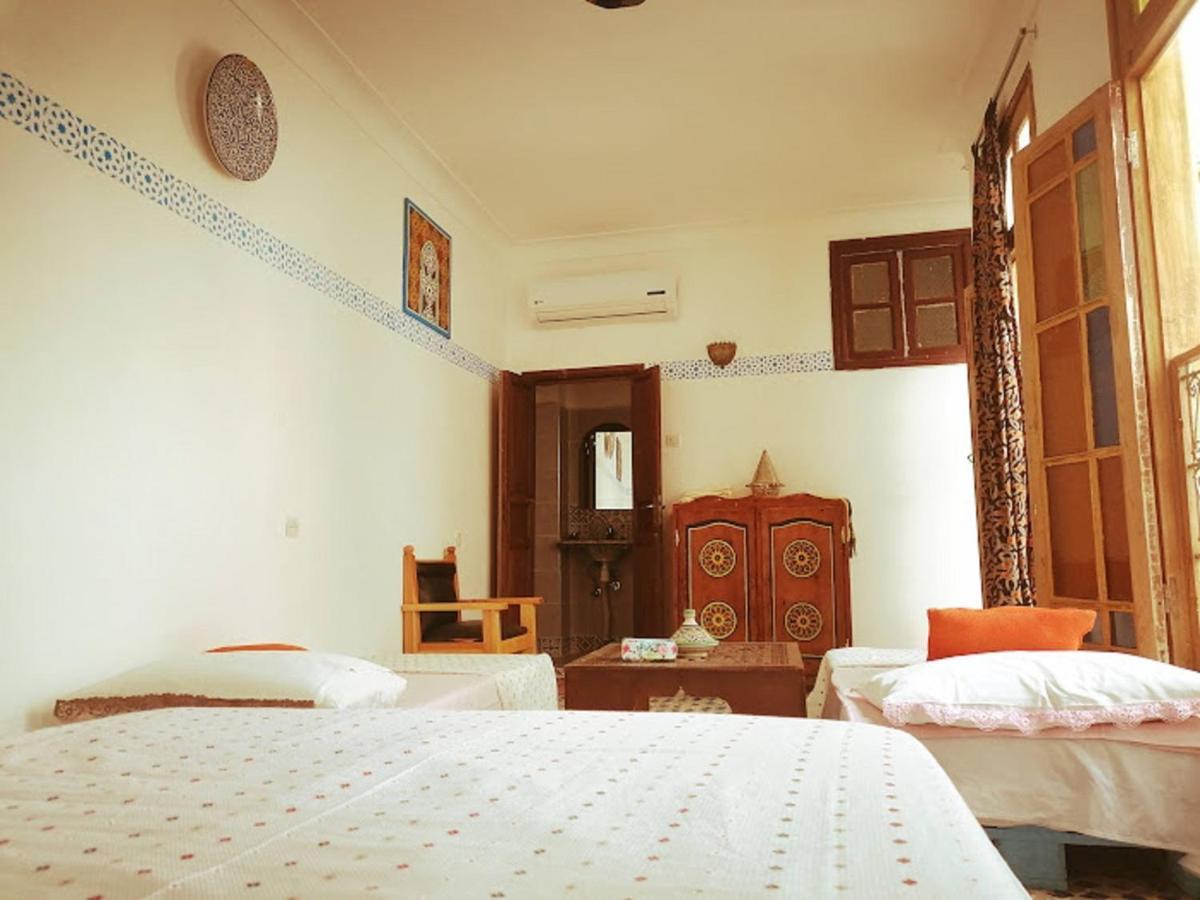 Sendis Dar Hostel Fez Buitenkant foto