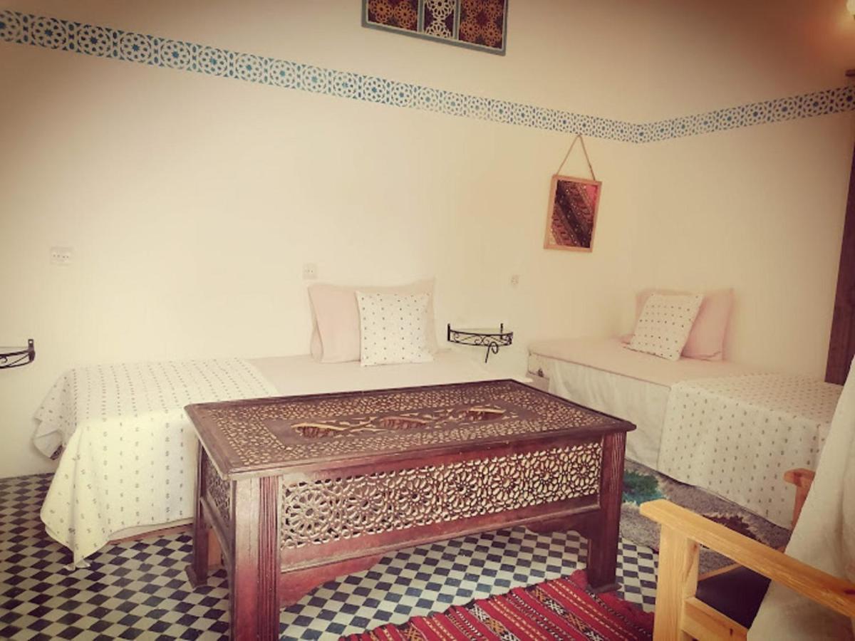 Sendis Dar Hostel Fez Buitenkant foto