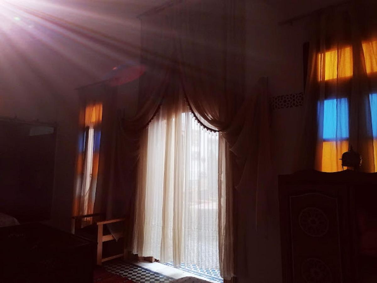 Sendis Dar Hostel Fez Buitenkant foto