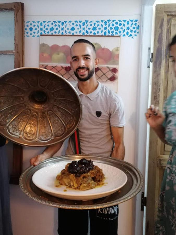 Sendis Dar Hostel Fez Buitenkant foto