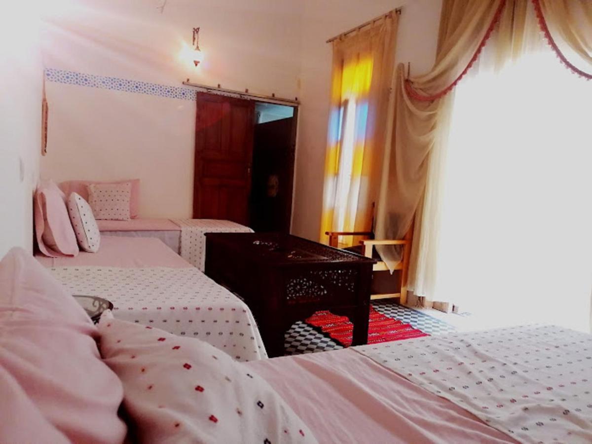 Sendis Dar Hostel Fez Buitenkant foto