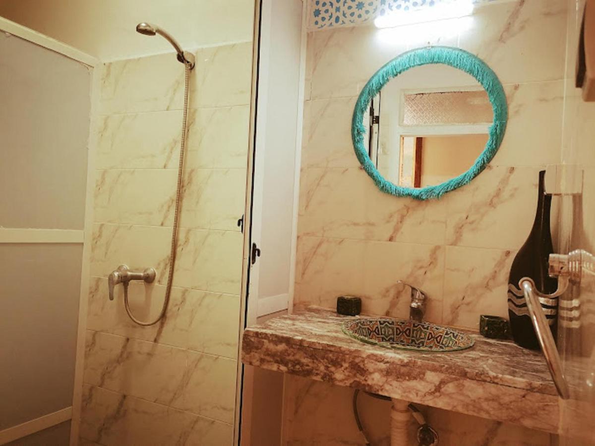 Sendis Dar Hostel Fez Buitenkant foto