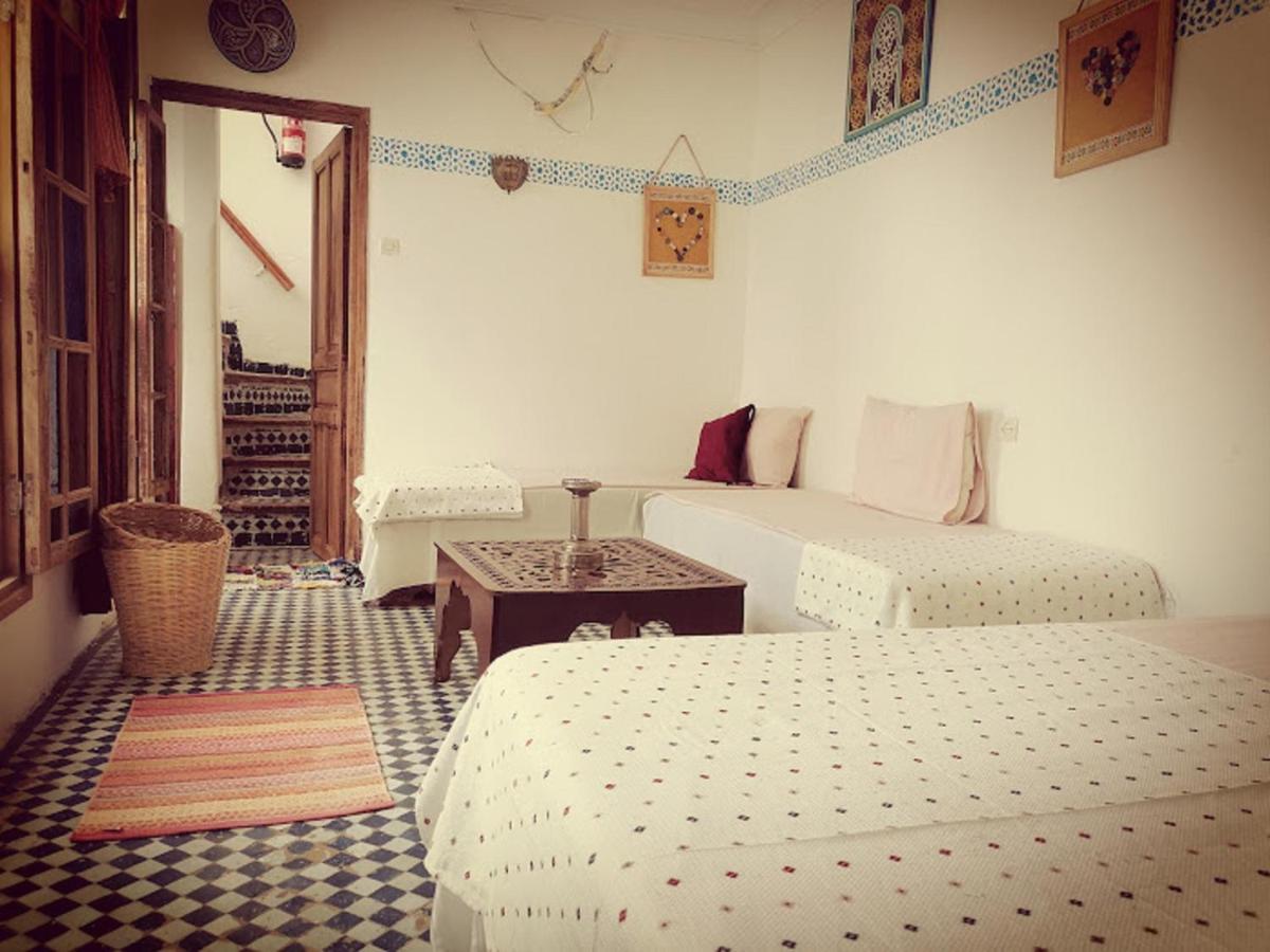 Sendis Dar Hostel Fez Buitenkant foto